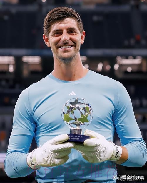 库尔图瓦:为西甲联盟感到遗憾 我们不是木偶 库尔图瓦:为西甲联盟感到遗憾 我们不是木偶